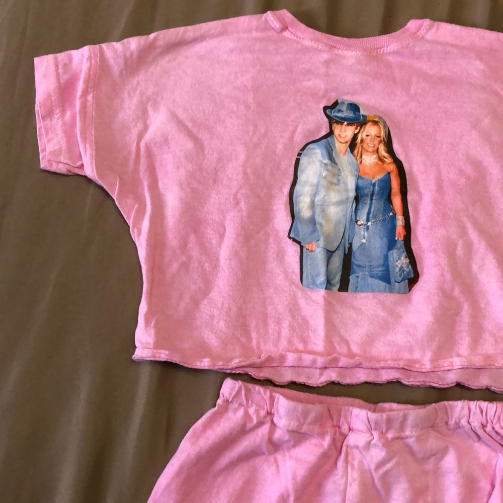 2T HANDMADE BRITTANY SET